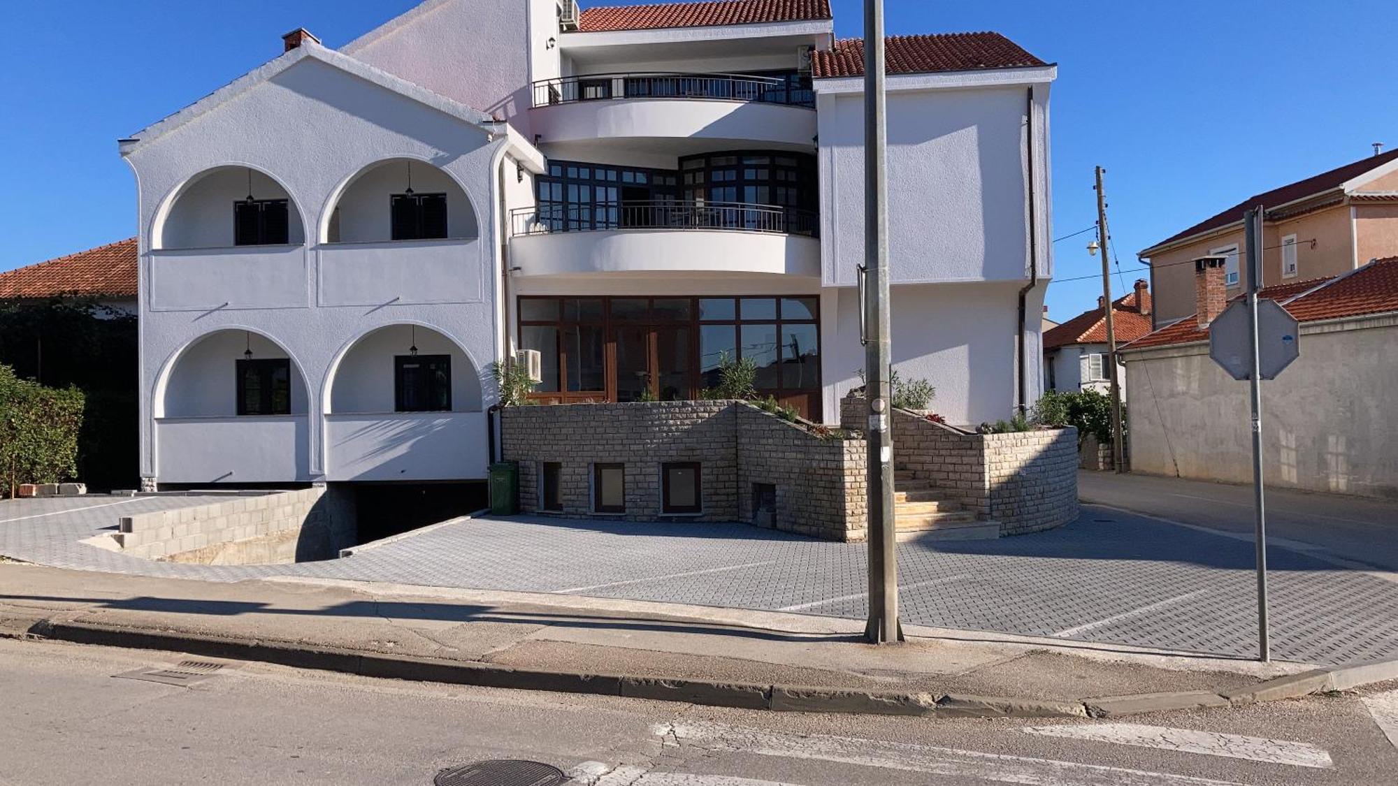 Appartamento Domus Albus Zara Esterno foto